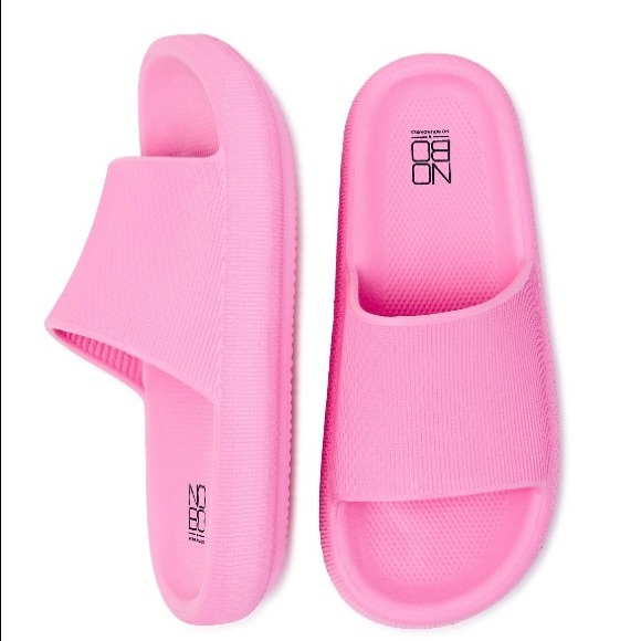 No Boundaries Shoes - Pink Pillow slide sandals comfort Beach shoe size 8